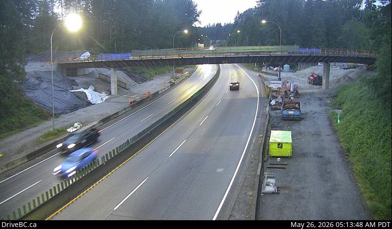 Live Traffic Camera of Highway 1, near Lynn Valley Road on-ramp, looking west