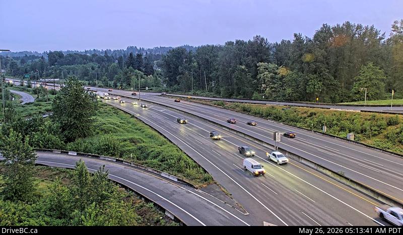 Live Traffic Camera of Highway 1 at Kensington Avenue, looking east