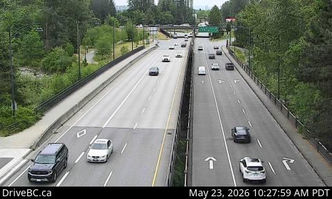Live Traffic Camera of Taylor Way and Marine Dr, looking east toward Lions Gate Bridge