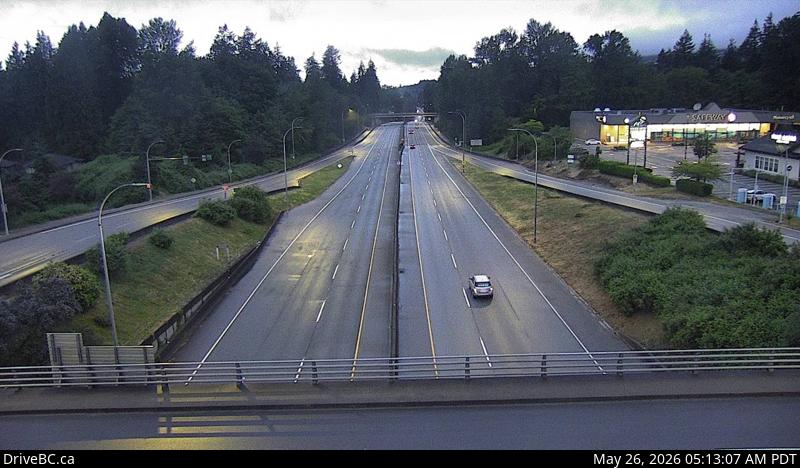 Live Traffic Camera of Hwy 1 (Upper Levels Highway) at Westview Drive, looking west
