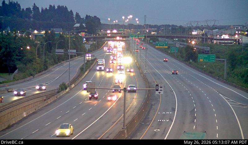 Live Traffic Camera of Hwy 1 in Coquitlam, east of the Brunette Ave overpass, looking east