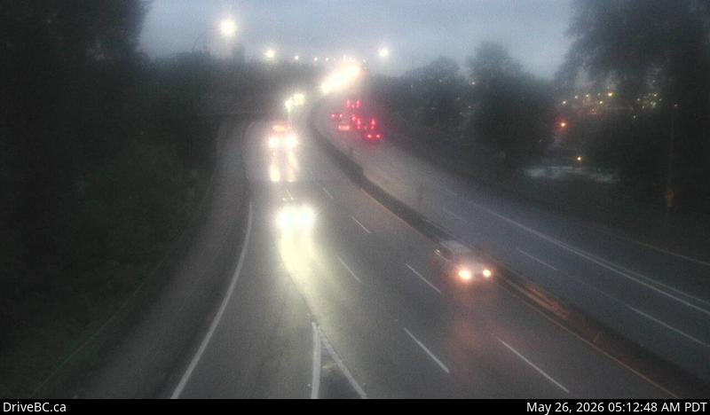 Live Traffic Camera of Hwy 1, north end of Ironworkers Memorial Bridge, looking south